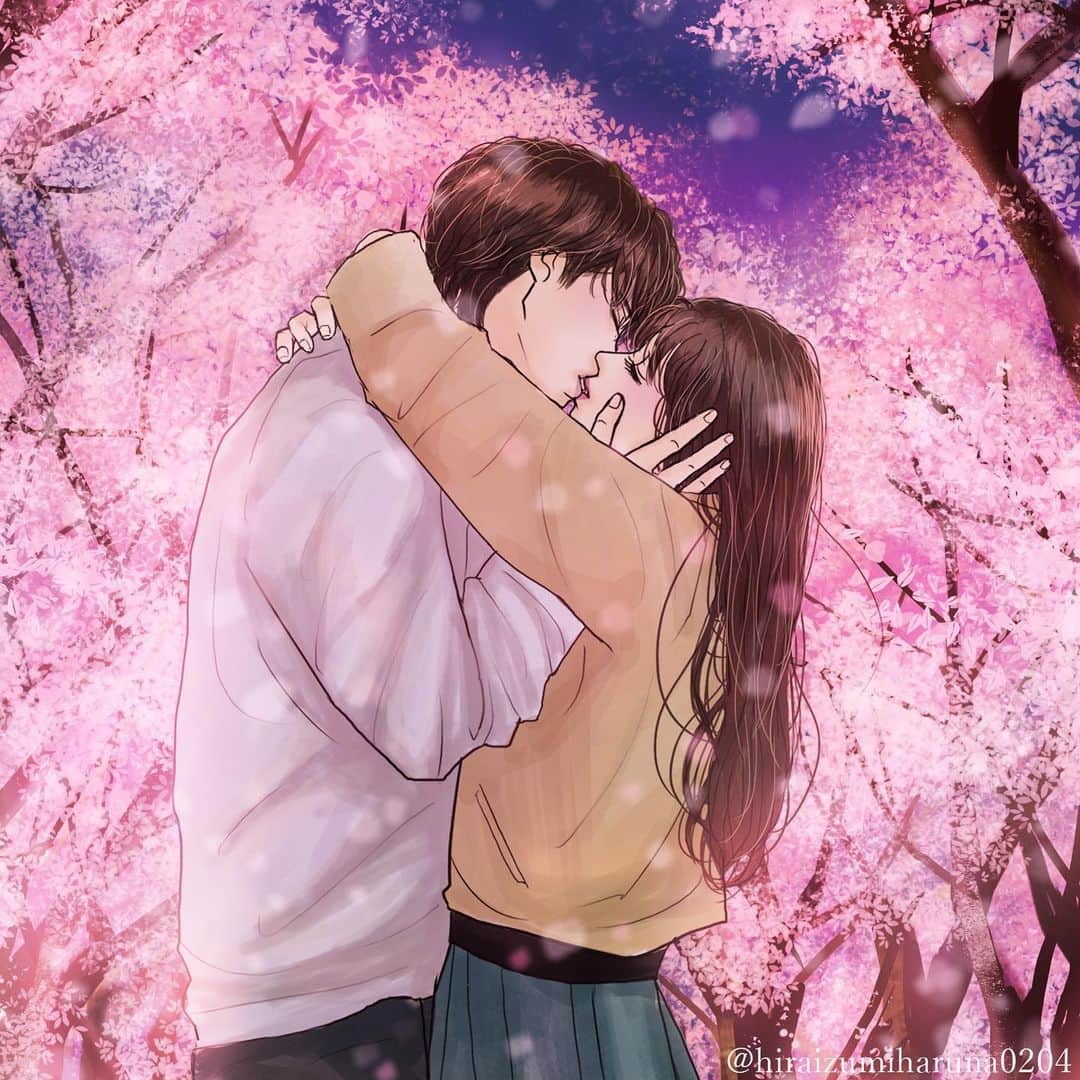 平泉春奈さんのインスタグラム写真 - (平泉春奈Instagram)「⁡ #さくらの日 ⁡ ⁡ たとえ永遠なんてなくても 今この瞬間が何よりも大事だから。 ⁡ ⁡ ⁡ =========== ⁡ 3月27日はさくらの日。 過去の桜作品を加筆修正して一挙公開しました🌸 ⁡ 桜は開花してから散るまで、長くても２週間くらいです。本当に早くて儚い。でもだからこそ、咲き誇るその瞬間はあまりにも美しくて胸に深く残るんだよね。 ⁡ 今、心から愛する人がいるのなら、その気持ちってこの絵のように、咲き誇る桜と同じなんじゃないかって思う。 すぐ散っちゃうって意味じゃなくて…なんだろう、この世界に永遠なんてないんだってみんな心の中で分かってる。だから、この瞬間を大切にしなきゃって、本能的に感じてるはずなんだ。 いつ、何が起こるか分からないから、終わってしまった過去を振り返るんでも、起こりもしない未来を考えるんでもなくて、今を大切にして欲しい。いつもいつも言ってることだけど、大事なことだから何度でも言うね！ ⁡ 今の積み重ねが、未来を創っていくんだって私は思う☺️✨ ⁡ ⁡ ⁡ #カップルイラスト #夜桜 #キス #別れ #切ない #桜吹雪 #ラブシーン #ハグ #満開の桜 #幸せな今 #桜 #3月 #イラスト #ラブストーリー #カップル #イラストレーション #恋愛 #恋人 #短編 #遠距離恋愛 #春 #illustration #ウエディング #coupleillustration #Illustrator #cherryblossom #kiss #hug」3月27日 20時06分 - hiraizumiharuna0204
