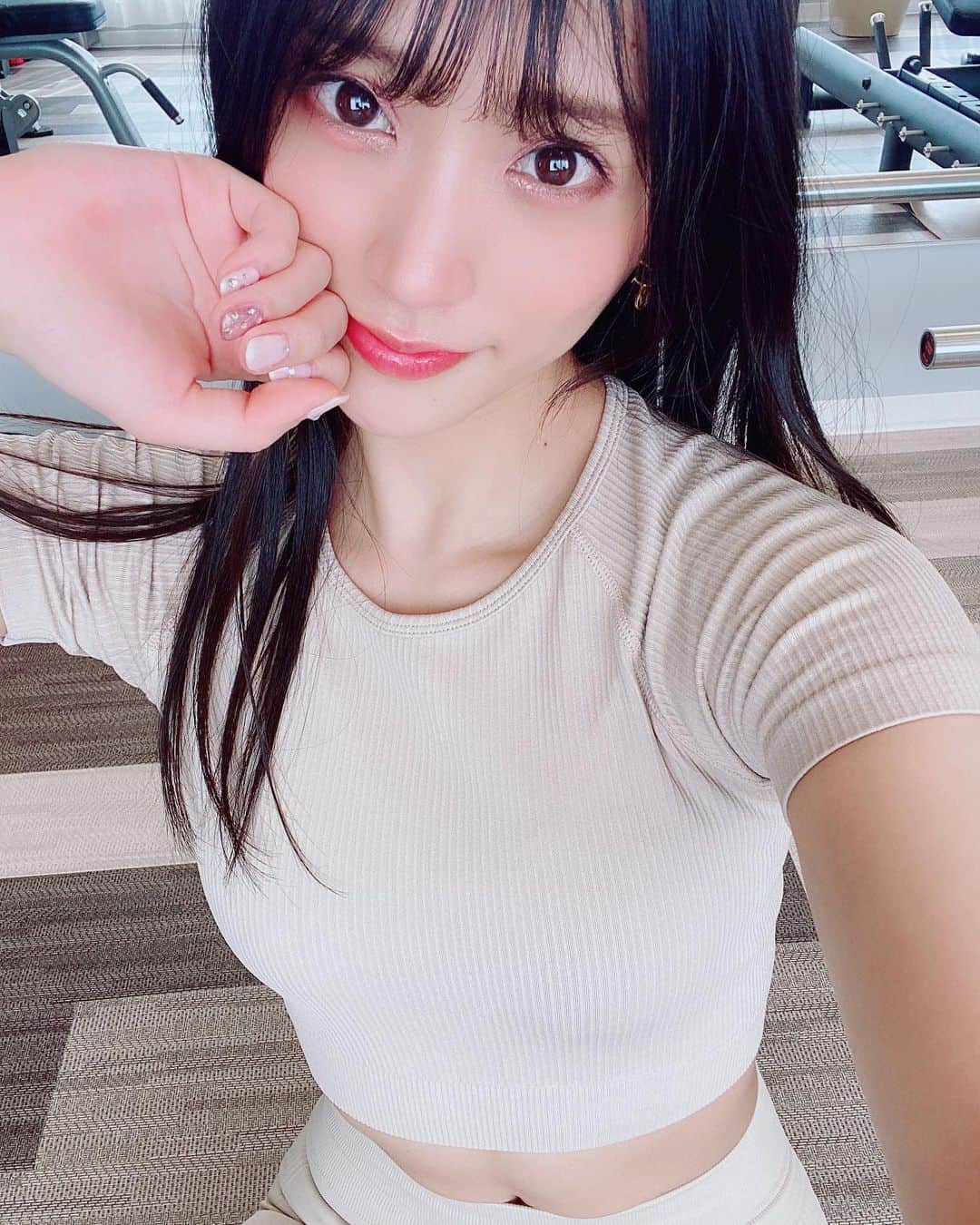根岸愛さんのインスタグラム写真 - (根岸愛Instagram)「🏋️‍♀️✨🏋️‍♀️ . ジムへgogoしてきた🌸 最近自分にご褒美あげがちだからそろそろちゃんと鍛え直します💪✨ ジムに通うと毎回自分を見つめ直せるからそれだけで価値があるなぁとおもう☺️💕  @kayg_personalgym  @ayaumi.co.jp   #ケイジー #パーソナルジム新宿 #パーソナルトレーニング新宿 #パーソナルジム恵比寿 #パーソナルトレーニング恵比寿 #レンタルウェア #training」3月28日 13時49分 - negishiai927