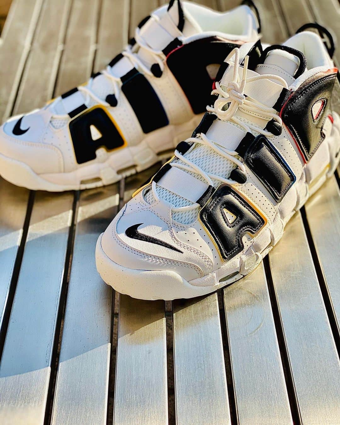 速水もこみちさんのインスタグラム写真 - (速水もこみちInstagram)「#nikeairmoreuptempo  #エアモアアップテンポ #nike #basketshoes #sneakers #nikeair #sneakerhead  #collection #速水もこみち #速水茂虎道 #mocomichihayami」3月28日 15時20分 - mocomichi_hayami