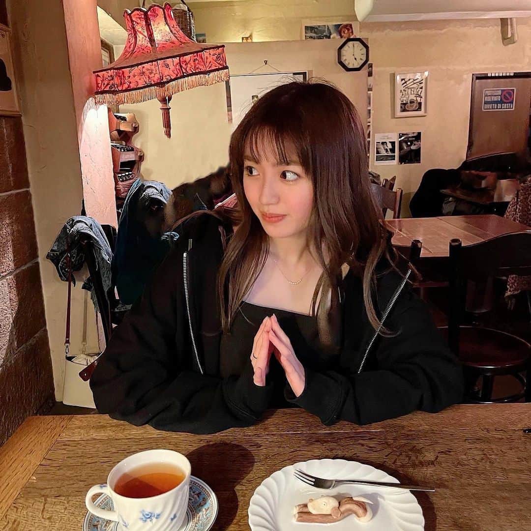 香音さんのインスタグラム写真 - (香音Instagram)「お砂糖でできた甘〜いわんちゃん🐶  親友ちゃんと久しぶりののんかふぇ🐻」3月28日 20時54分 - kanon420_official