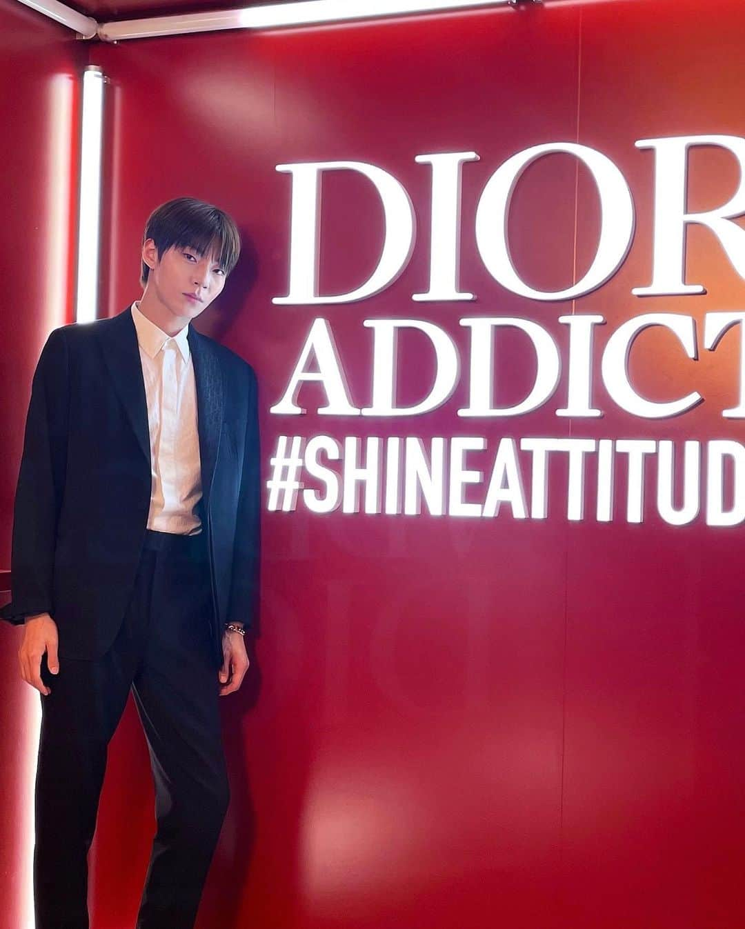 ファン・インヨプさんのインスタグラム写真 - (ファン・インヨプInstagram)「#광고 디올어딕트❤ @DiorBeauty @Dior  #DiorBeauty #DiorAddict #ShineAttitude」3月30日 14時34分 - hi_high_hiy