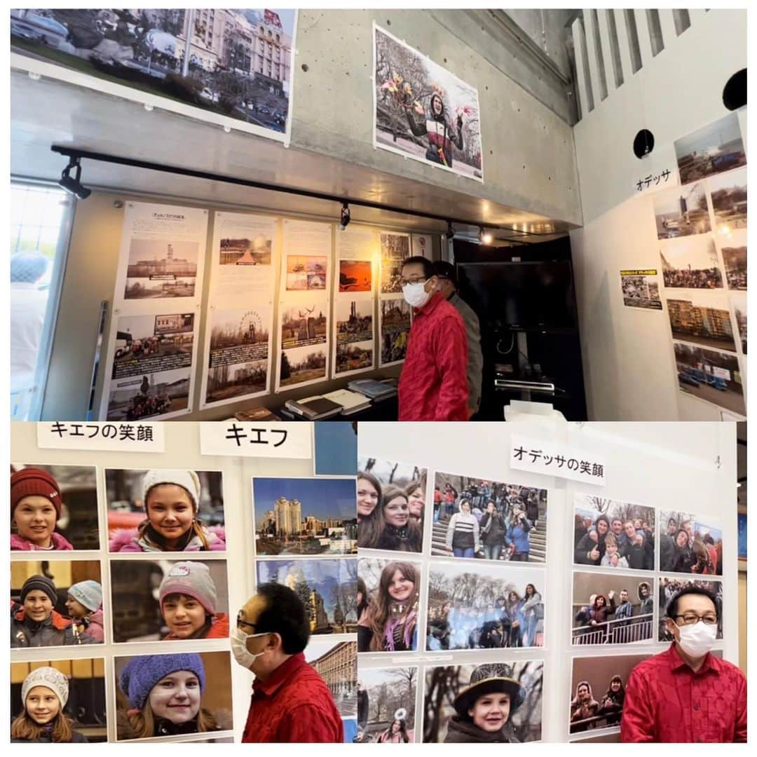 さだまさしさんのインスタグラム写真 - (さだまさしInstagram)「ナガサキピースミュージアム 「ウクライナに笑顔を！」 久しぶりに行くことが出来ました。 子供達の笑顔を守りたいですね。 ウクライナに平和を！  ５月24日〜6月19日 「原田泰治追悼展」 . #ナガサキピースミュージアム #さだまさし #sadamasashi #ウクライナに平和を  #ウクライナ #キエフ #チェルノブイリ」3月30日 15時27分 - sada_masashi