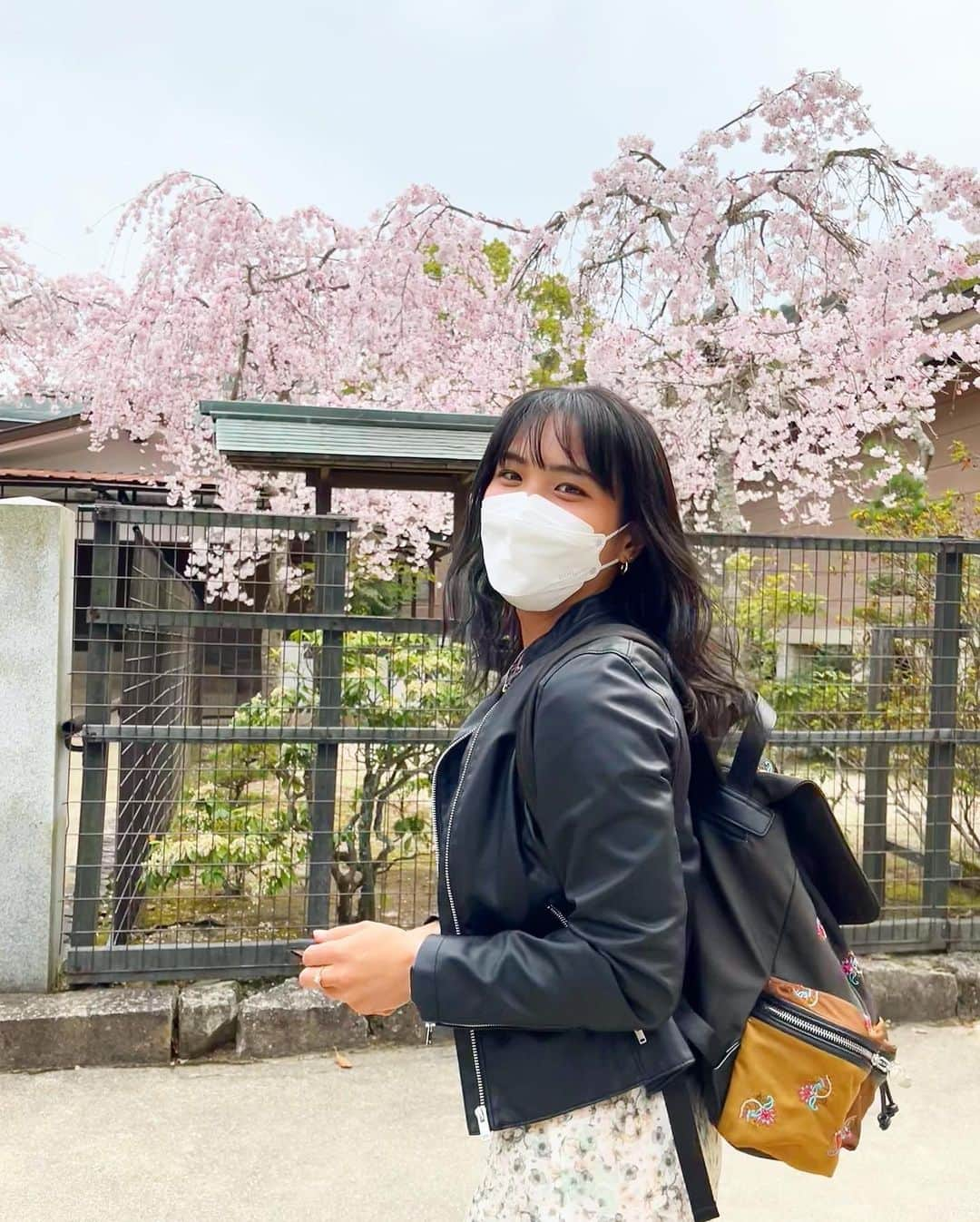 河村元美さんのインスタグラム写真 - (河村元美Instagram)「🌸 ➕ ME #cherryblossoms #springfashion #ええやんええやん」3月30日 19時23分 - motomi_35