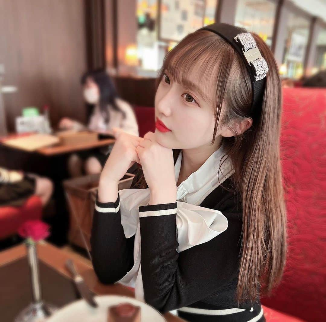 星野麻里愛さんのインスタグラム写真 - (星野麻里愛Instagram)「やっぱりおしゃれなところが大好き〜❤︎  #カフェラントマン青山店#カフェラントマン #cafelandtmann#東京カフェ#東京cafe  #エピヌ#エピヌリボン」3月30日 22時21分 - maria.pink28