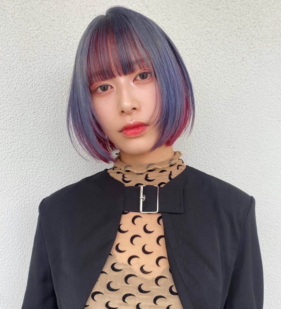 内田聡一郎さんのインスタグラム写真 - (内田聡一郎Instagram)「after→before✂️  for @enog_bymilbon  hair @leco_shige   #ENOG #ミルボン #milbon #エノグ #カラー剤　#新発売 #新色 #LECO #lecotokyo #QUQU #ququtokyo #美容師　#セミナー  #ビフォーアフター #クリエイティブ #ヘアデザイン #デザインカラー #ブリーチカラー #ボブ  #切りっぱなしボブ  #切りっぱなし  #ハイトーンカラー #ブルーカラー #ピンクカラー #グラデーションカラー #コントラストデザイン」3月31日 20時26分 - soucuts