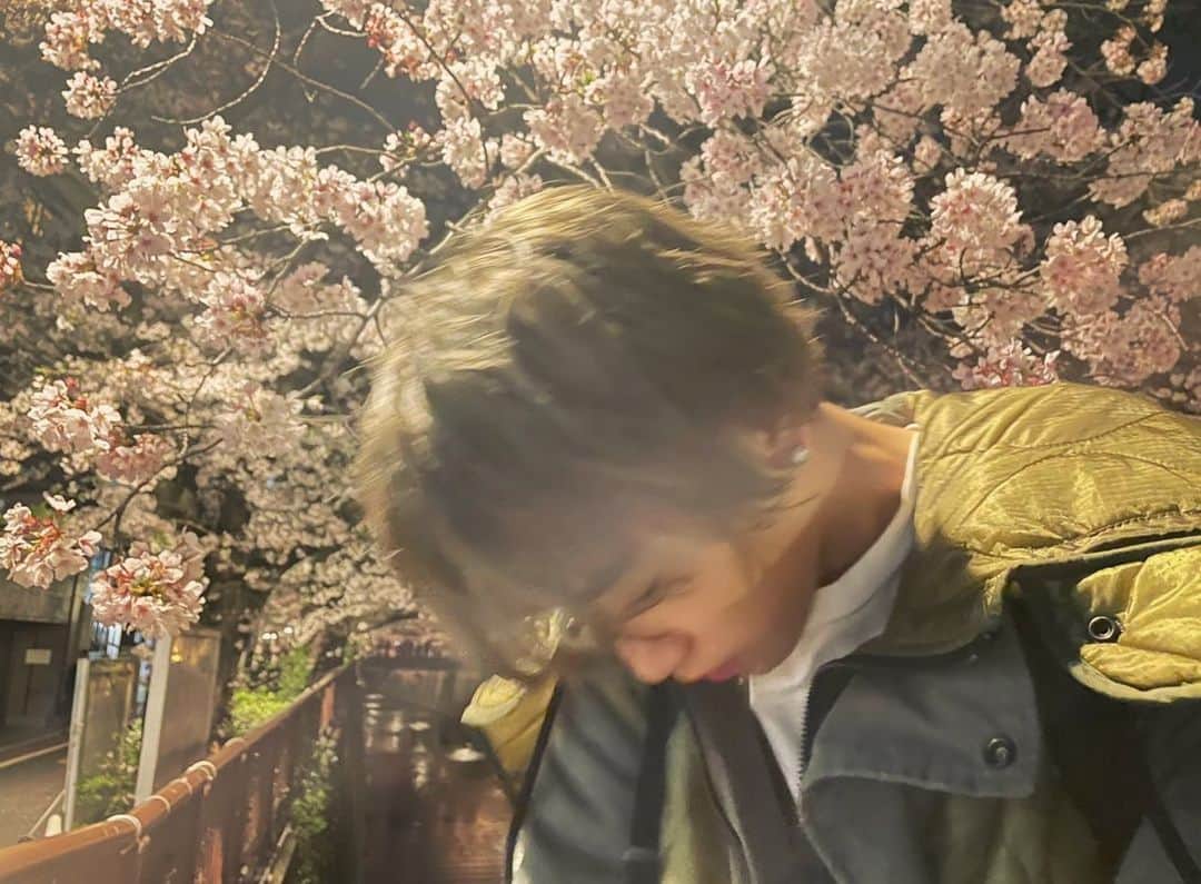 福澤希空（WATWING）さんのインスタグラム写真 - (福澤希空（WATWING）Instagram)「桜と希空  #桜  #おはな」3月31日 21時00分 - noafukuzawa_watwing