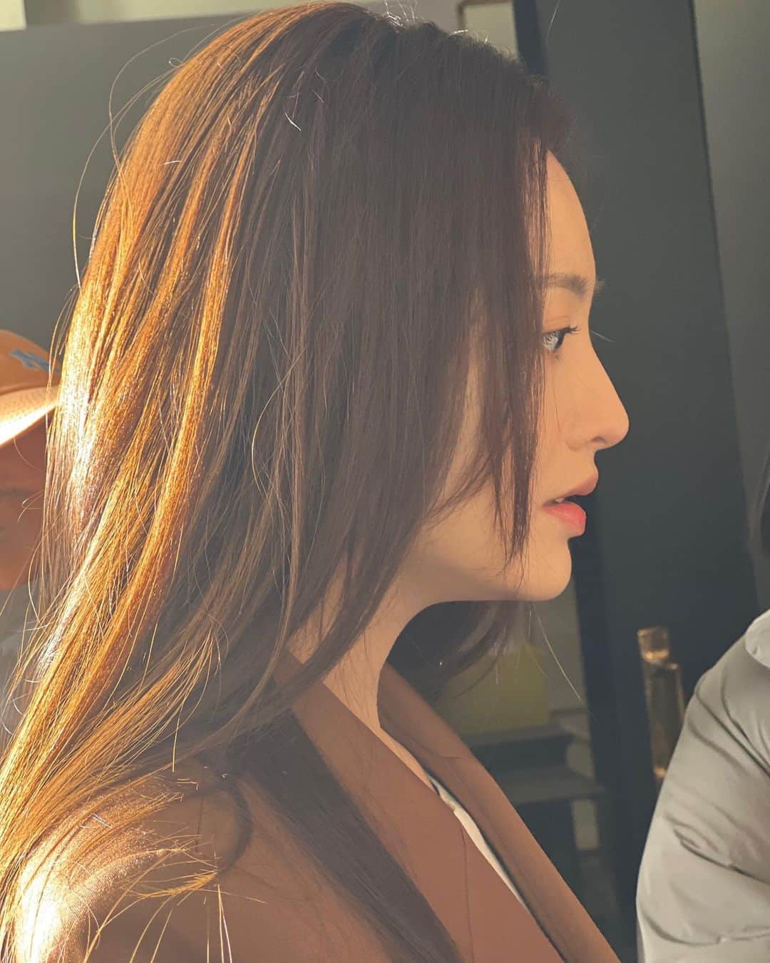 キム・ジェギョン さんのインスタグラム写真 - (キム・ジェギョン Instagram)「#어게인마이라이프 포스터찍던날📸」3月31日 23時06分 - _kimjaekyung_