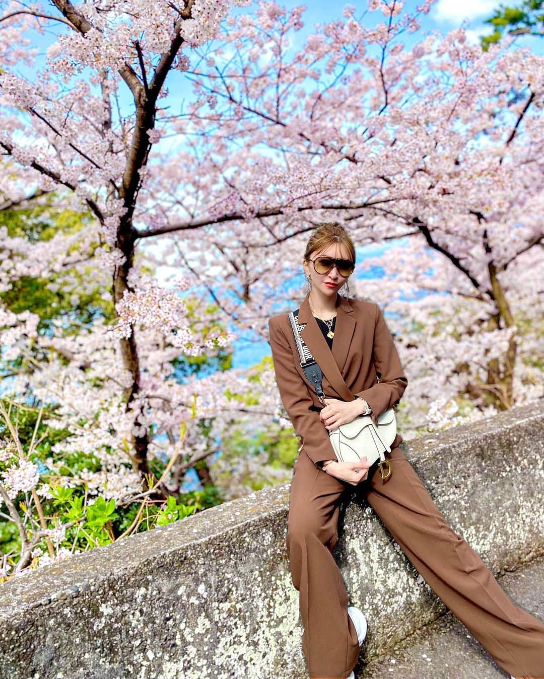 JUNKO（飯田順子）さんのインスタグラム写真 - (JUNKO（飯田順子）Instagram)「🌸🌸🌸🌸🌸 満開😌 ・ 🐒さんに癒された🥰 ・」4月3日 16時40分 - jun__ko_