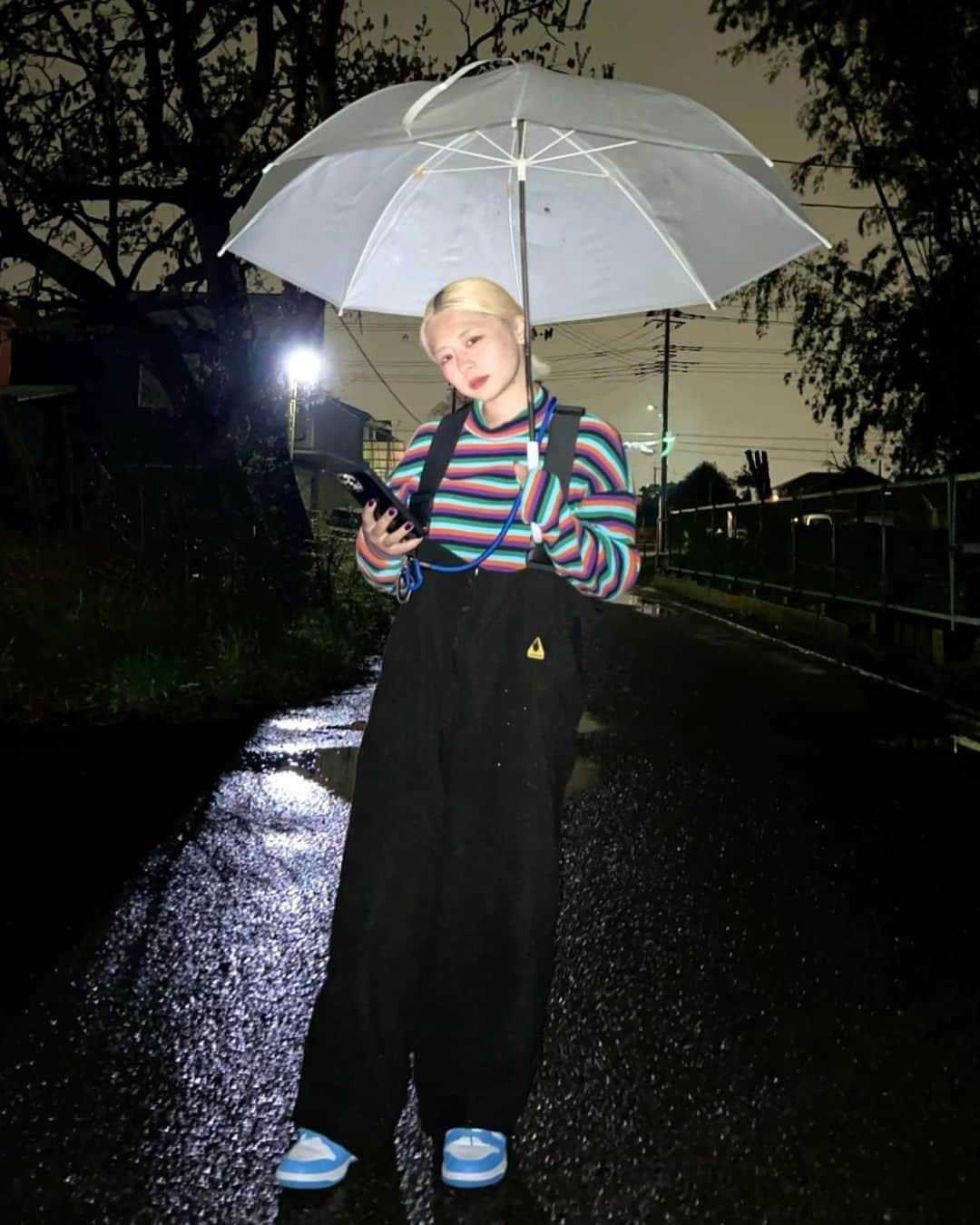 カノンさんのインスタグラム写真 - (カノンInstagram)「雨。」4月3日 23時06分 - k_o_o_5