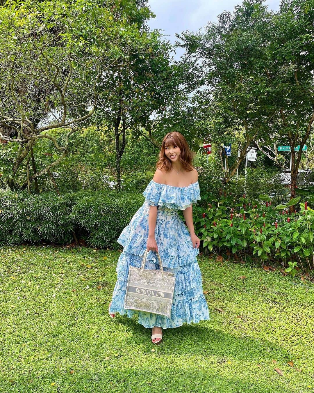 橘まりやさんのインスタグラム写真 - (橘まりやInstagram)「👗🤍🤍🤍🤍  #singaporelife #singapore #singaporegirl #singaporeinsta #シンガポール在住 #シンガポールライフ #シンガポールおすすめ #シンガポール情報 #シンガポール美女 #シンガポール #橘まりや #グラビア #pinupgirl #pinupmodel #bikinimodel  #lingerie #lingeriemodel #lingeriesexy #sexy #japanesegirl #idol #그라비아  #아이돌 #followme #偶像 #寫真偶像」4月4日 12時23分 - mariya_tachibana_official