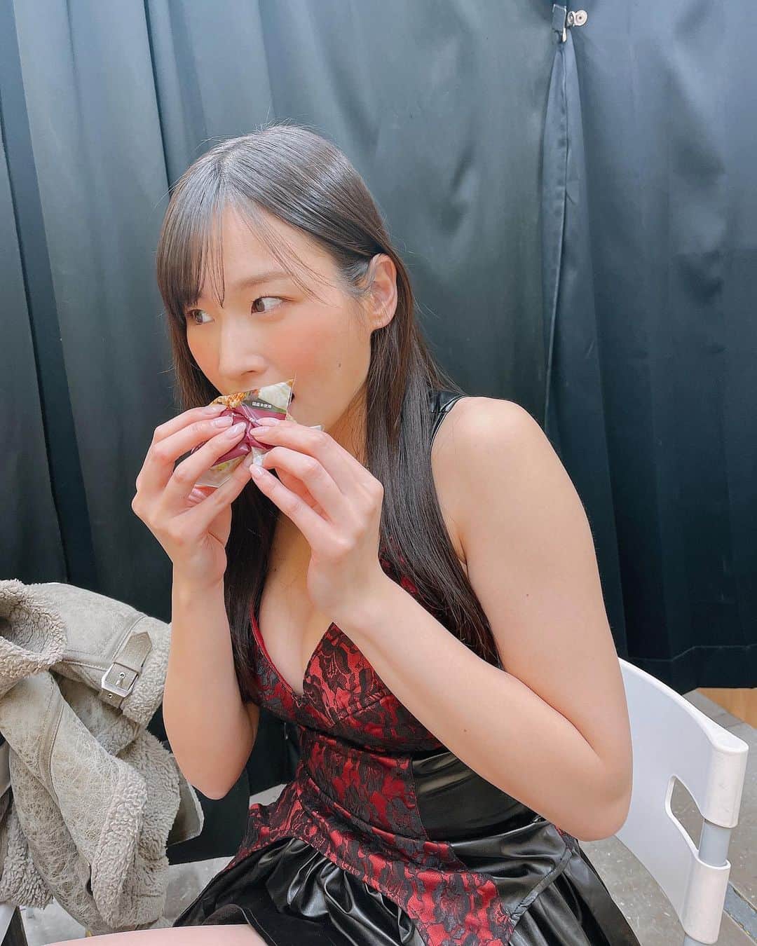 清瀬汐希さんのインスタグラム写真 - (清瀬汐希Instagram)「食への執着すごい豚🐖」4月4日 17時38分 - yuki_kiyose_
