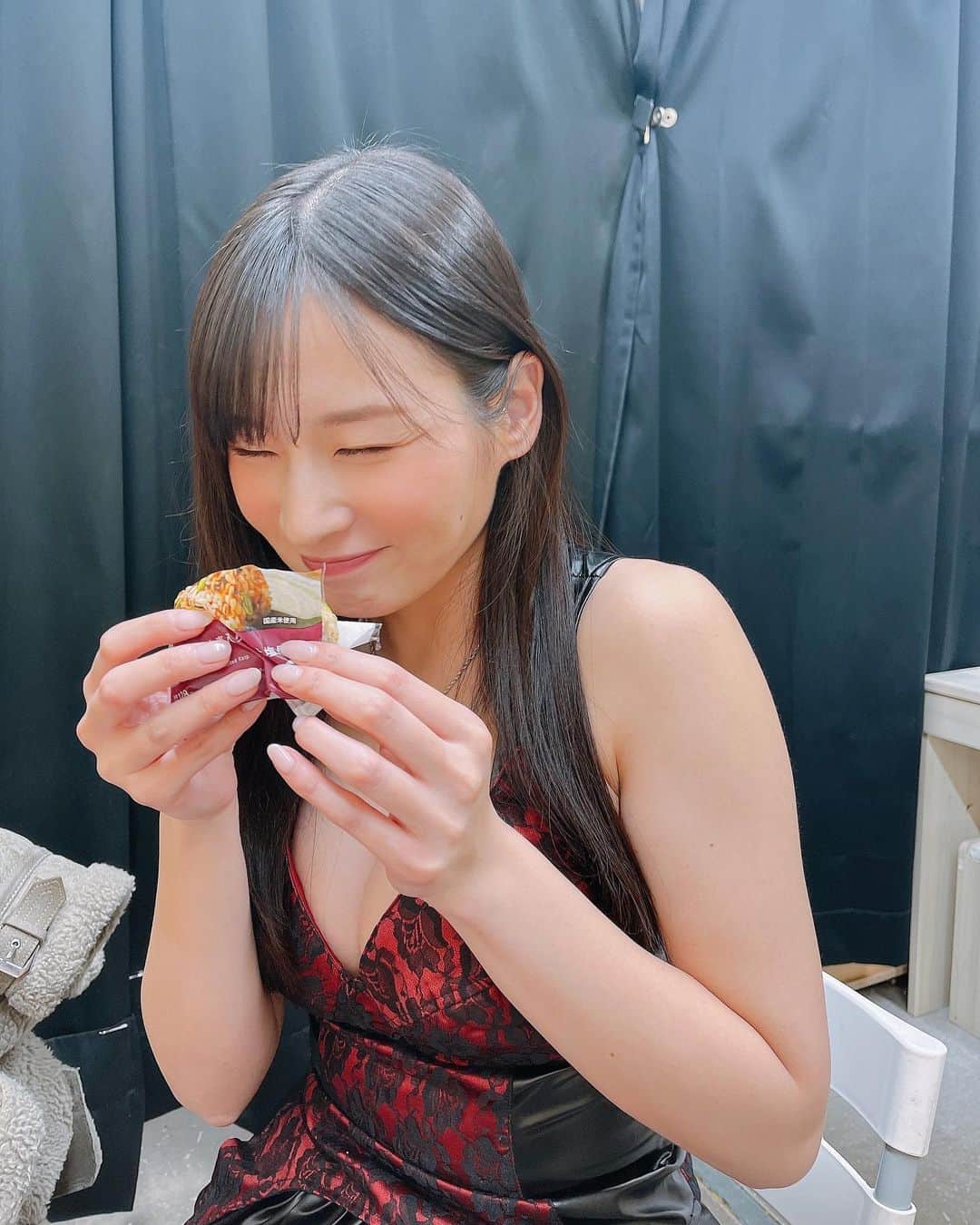 清瀬汐希さんのインスタグラム写真 - (清瀬汐希Instagram)「食への執着すごい豚🐖」4月4日 17時38分 - yuki_kiyose_