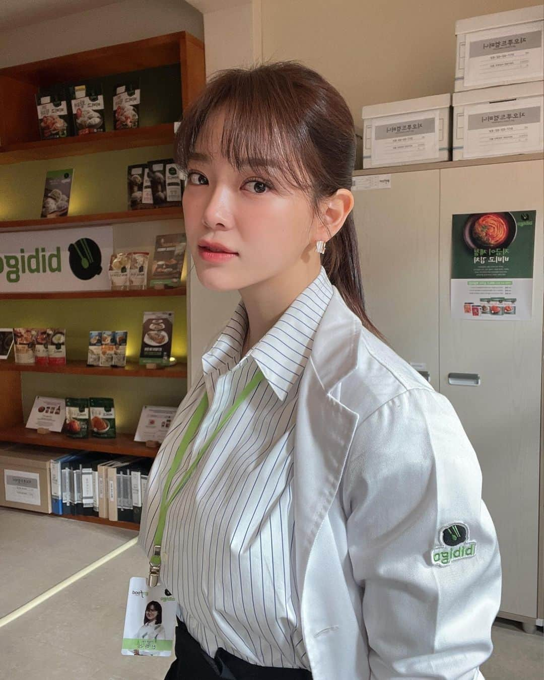 キム・セジョン（Gugudan SeMiNa）さんのインスタグラム写真 - (キム・セジョン（Gugudan SeMiNa）Instagram)「보낼 준비를 해볼까  나의 월화 #사내맞선  @sbsdrama.official  @netflixkr」4月5日 18時47分 - clean_0828