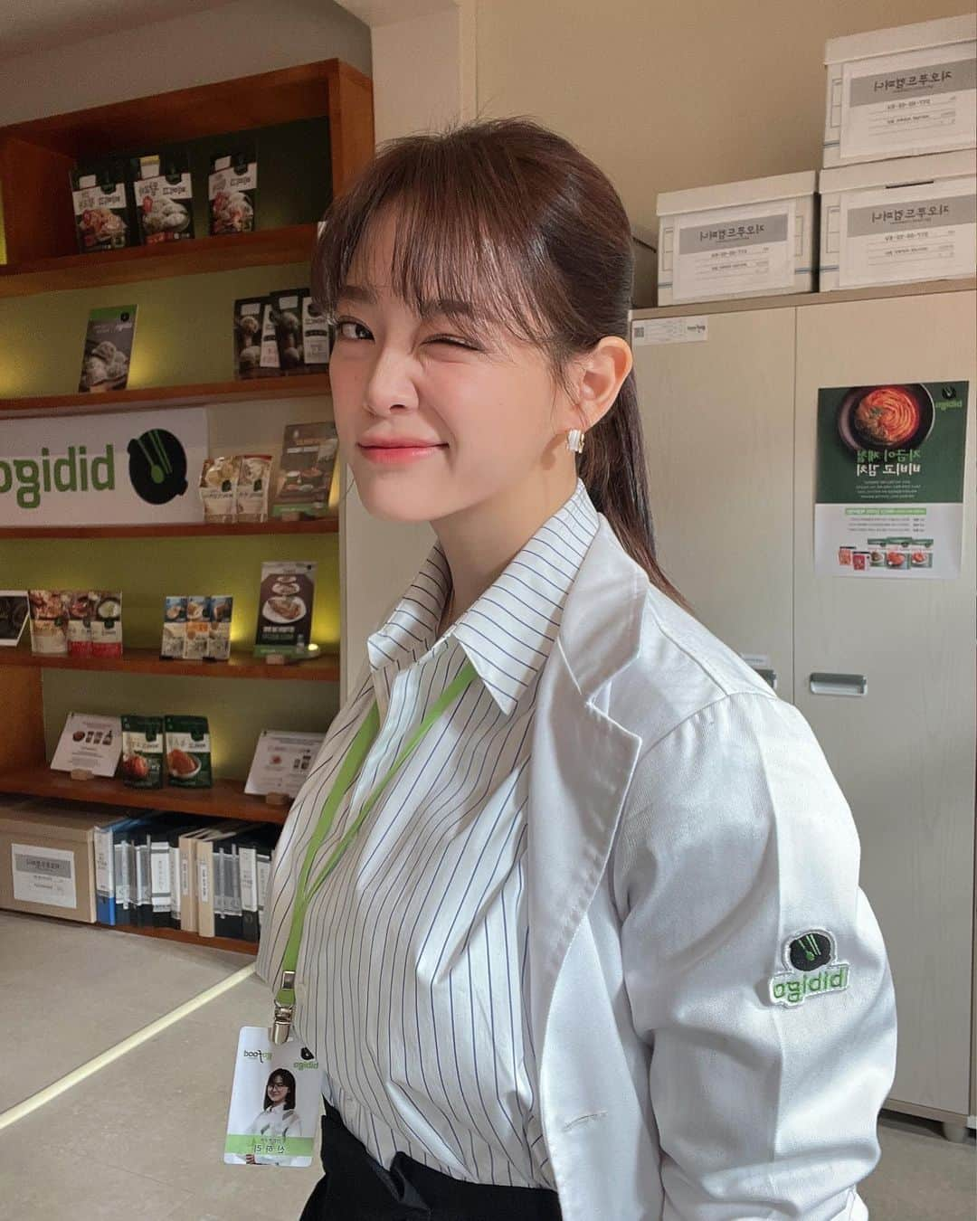 キム・セジョン（Gugudan SeMiNa）さんのインスタグラム写真 - (キム・セジョン（Gugudan SeMiNa）Instagram)「보낼 준비를 해볼까  나의 월화 #사내맞선  @sbsdrama.official  @netflixkr」4月5日 18時47分 - clean_0828