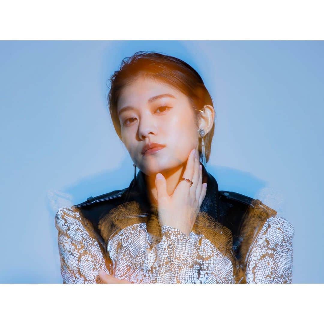 岸本ゆめのさんのインスタグラム写真 - (岸本ゆめのInstagram)「明日は、毎年自分が着たい衣装で歌いたいだけ歌う…バースデーイベントです🎶 グッズが公開されました〜チェックしていただけましたか?! 当日券もあるので、是非🎪🎙 #tsubaki_factory #岸本ゆめの #きしもとのモト #othercut」4月5日 21時08分 - yumeno_kishimoto.official