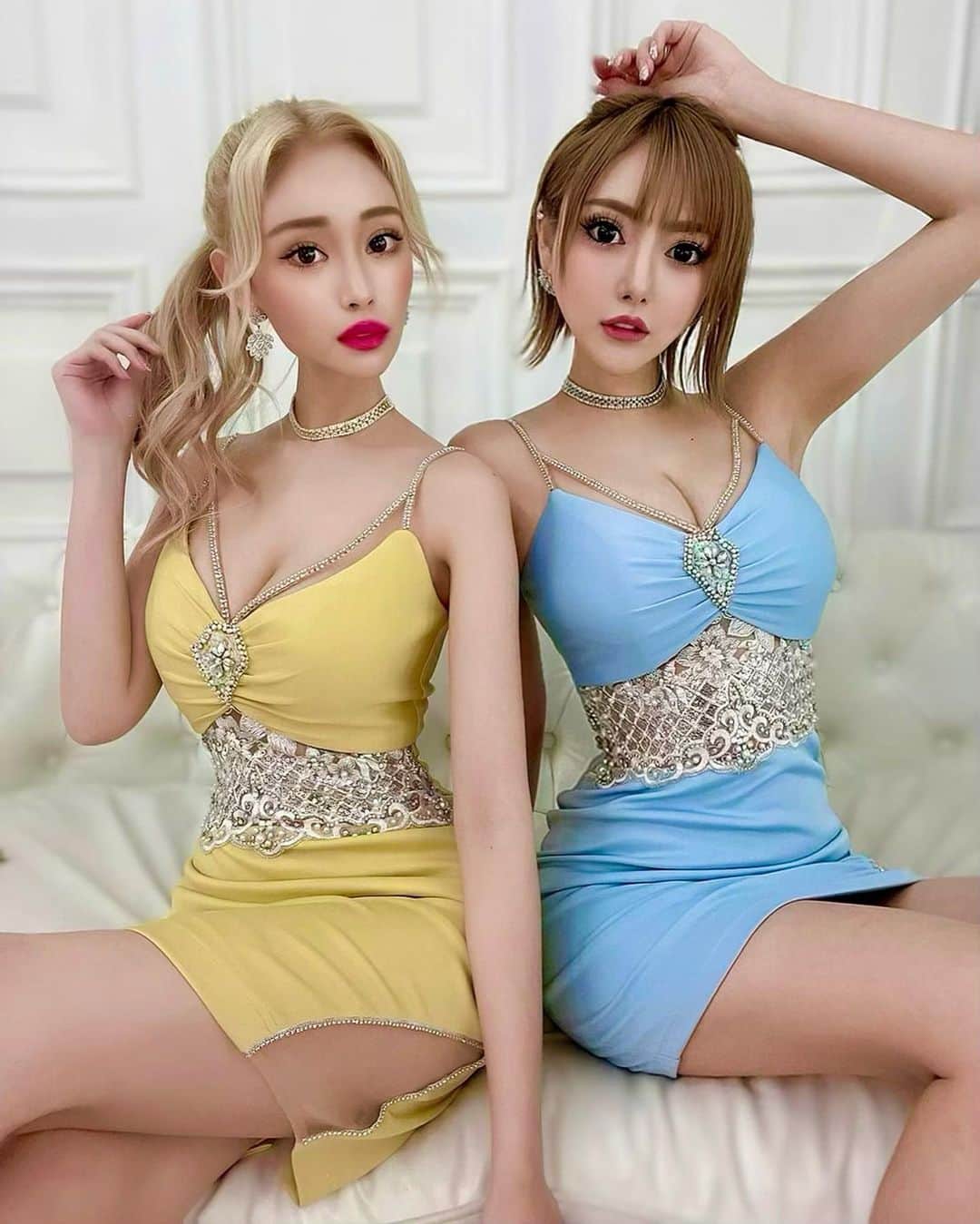 葉月芽生さんのインスタグラム写真 - (葉月芽生Instagram)「💛💙  きよみんと今流行りのツインコーデ👯‍♀️💖💕 @angelr_dress   #angelr  #dress  #twins  #yellow  #blue  #ツインコーデ  #ツイン  #arツイン」4月7日 18時40分 - mei_hazuki