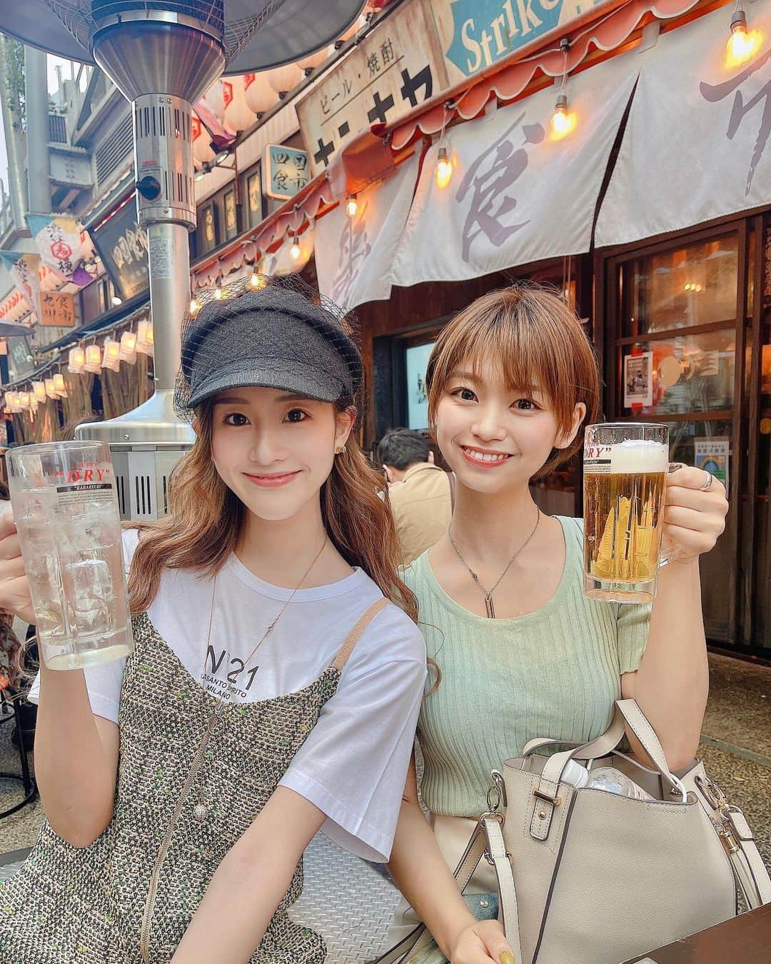 今西由記（ゆきぴ）さんのインスタグラム写真 - (今西由記（ゆきぴ）Instagram)「【カンパイっ🍻✨】  今日はみんなだいすきじゅなたと渋谷デートしてたよ🐹💖  お仕事しか一緒にした事なかったから念願の飲みできて良かった❣️  楽しかったなり🍺🍷🥃💕  #カンパイ #乾杯 #乾杯をもっとおいしく  #お酒好き女子  #お酒好きな人と繋がりたい  #お酒 #酒スタグラム  #お酒大好き  #ロングヘア #ショートヘア  #渋谷 #渋谷横丁 #のんべえ #ビール #ハイボール」4月9日 20時48分 - alive_yukipi