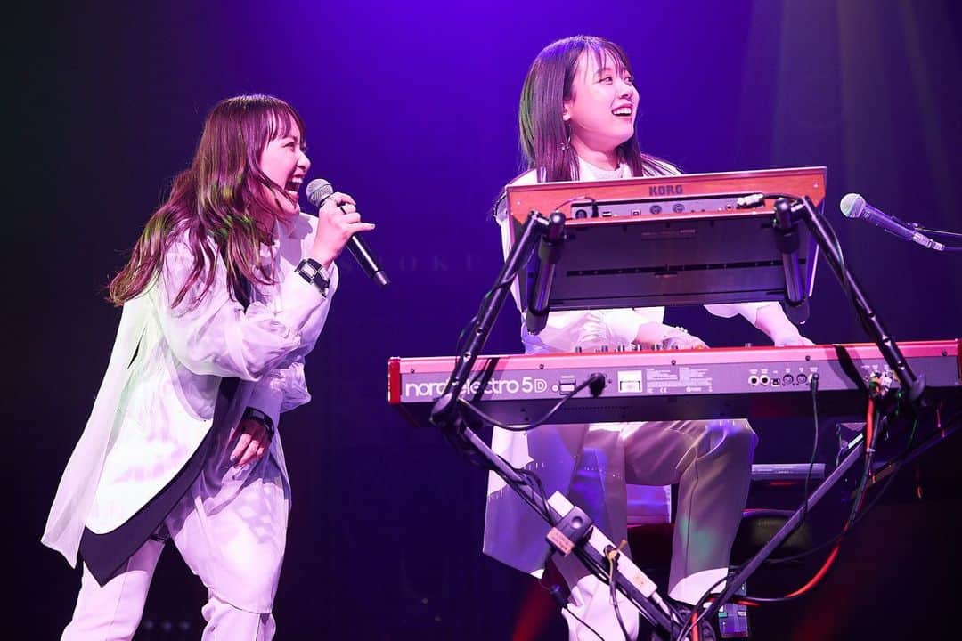 長屋晴子さんのインスタグラム写真 - (長屋晴子Instagram)「ただいま、名古屋。 この言葉を言える場所があるって幸せだな。 待っていてくれる人がいるって幸せだな。  ありがとだよーーーーーーーー✌🏻  #Actortour2022  📷 by 安藤みゆ」4月9日 22時22分 - haruyama_555
