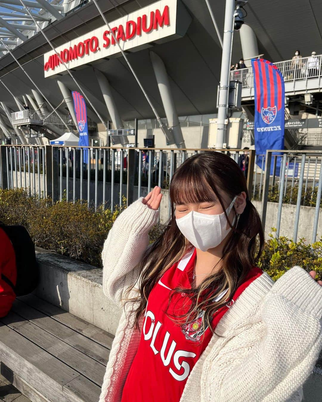 横山玲奈さんのインスタグラム写真 - (横山玲奈Instagram)「味スタ⚽️ . . . #浦和レッズ #味の素スタジアム #helloproject #morningmusume22 #横山玲奈」4月10日 19時43分 - reina_yokoyama.official