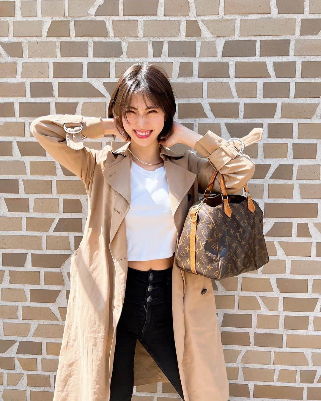 鈴木ふみ奈さんのインスタグラム写真 - (鈴木ふみ奈Instagram)「今日はファッションのお仕事でした🧥🤍 情報解禁をお楽しみに🧸💭  何かちょっとチャック開いてない？笑  #ふみるっく #ootd #fashion #code」4月10日 21時39分 - fuminasuzuki