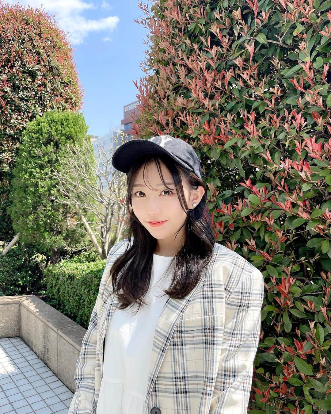 日野麻衣さんのインスタグラム写真 - (日野麻衣Instagram)「🌸  #春 #グラビア #グラビアアイドル」4月10日 22時04分 - hinomaiofficial