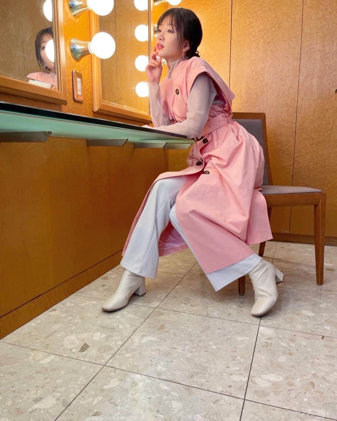 岡崎紗絵さんのインスタグラム写真 - (岡崎紗絵Instagram)「最近の素敵衣装たち。🐥  #衣装 #タグ付け #みてね」4月10日 22時50分 - sae_okazaki