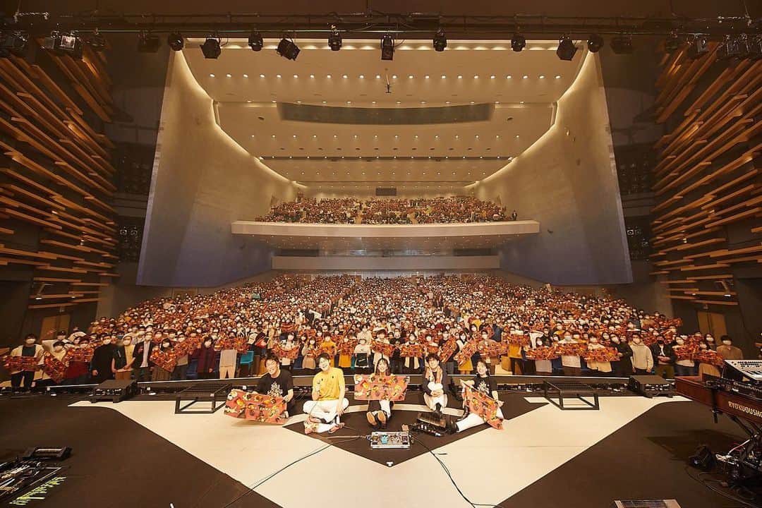 長屋晴子さんのインスタグラム写真 - (長屋晴子Instagram)「バランスとるためのゆるやかな投稿。 東京、ありがとを #Actortour2022」4月10日 23時39分 - haruyama_555
