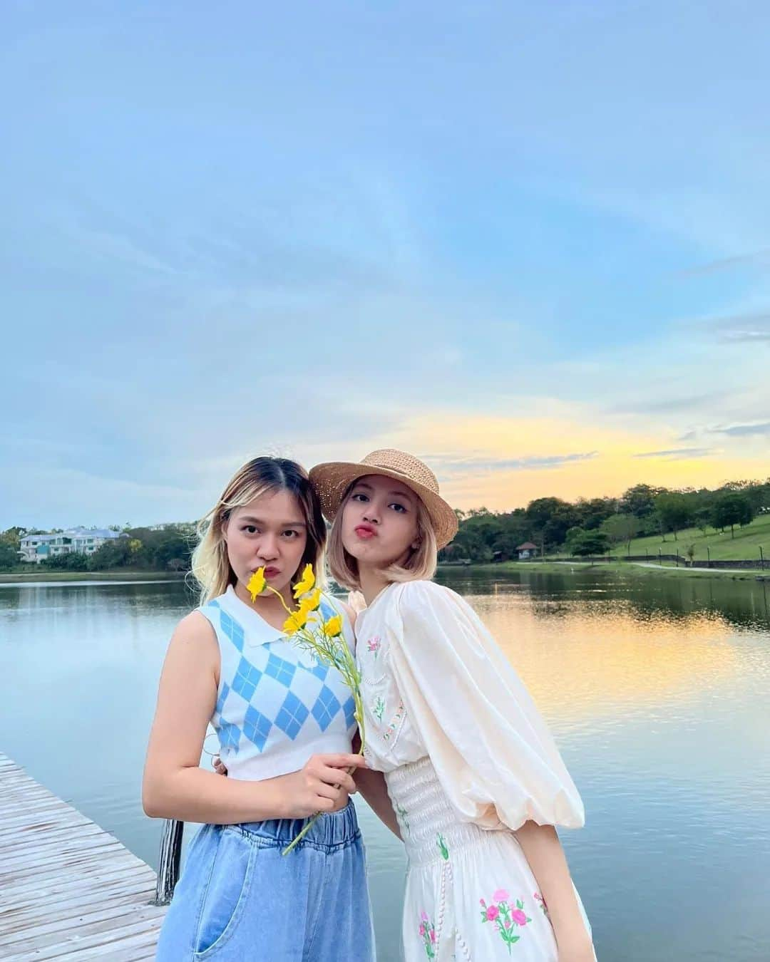 リサさんのインスタグラム写真 - (リサInstagram)「my little baby too. 🥺 . . . #LISA #LALISA #리사 #블랙핑크 #BLACKPINK #LALISAMANOBAN #LALISAMANOBAL #blackpinklisa #lisablackpink」4月11日 18時16分 - lisa.blackpink