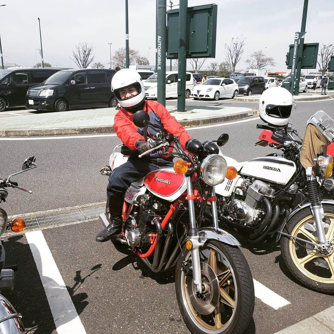 藤森慎吾さんのインスタグラム写真 - (藤森慎吾Instagram)「はじめての大型ツーリング まだ、バイクは持っていないので皆さんが少しずつ愛車を貸してくれました！！ ありがたい😭押忍！！ 早く大型欲しい。。」4月12日 11時19分 - fujimori_shingo0317