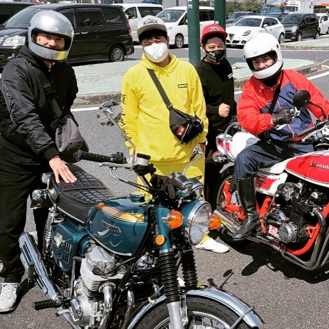 藤森慎吾さんのインスタグラム写真 - (藤森慎吾Instagram)「はじめての大型ツーリング まだ、バイクは持っていないので皆さんが少しずつ愛車を貸してくれました！！ ありがたい😭押忍！！ 早く大型欲しい。。」4月12日 11時19分 - fujimori_shingo0317