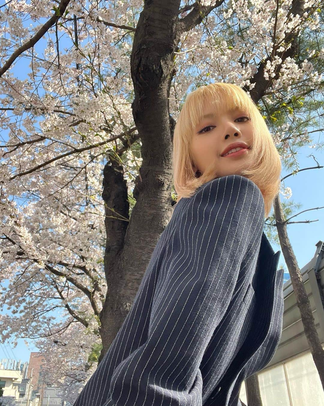 リサさんのインスタグラム写真 - (リサInstagram)「🌸」4月12日 16時16分 - lalalalisa_m