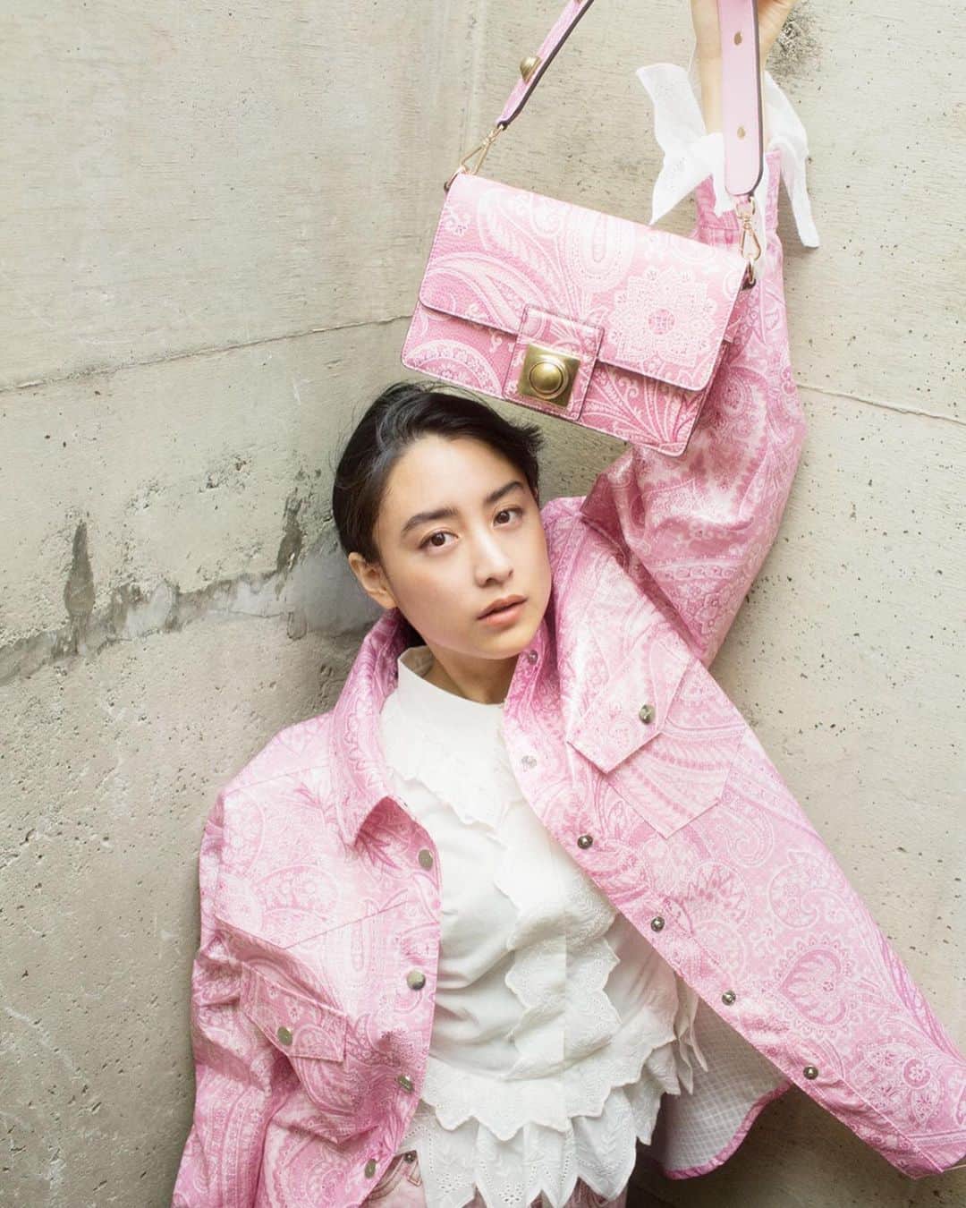 山本美月さんのインスタグラム写真 - (山本美月Instagram)「The Fashion postさんにて。  Etro. 素敵でした。」4月12日 19時19分 - mizuki_yamamoto_official