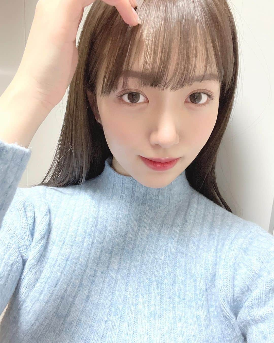 刈川くるみさんのインスタグラム写真 - (刈川くるみInstagram)「ㅤㅤㅤㅤㅤㅤㅤㅤㅤㅤㅤㅤㅤ いつも髪の毛お世話になっているゆきえさん💆🏻‍♀️ さらさらです ありがとうございます😍  #ヘアカラー  #ヘアアレンジ #私服」4月14日 19時59分 - kurumi_karikawa