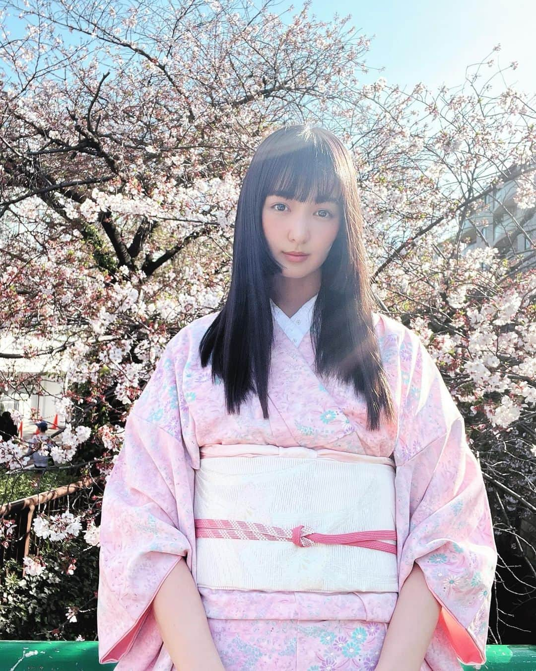 道江幸子さんのインスタグラム写真 - (道江幸子Instagram)「目黒川の桜とても綺麗でした🌸🤍 ⁡ ⁡ ⁡ ⁡ ⁡ ⁡ ⁡ ⁡ ⁡ ⁡ ⁡ #桜 #目黒川 #目黒川の桜 #目黒川沿い #着物 #ピンク着物 #ピンク着物コーデ #ピンクコーデ #和装 #和服 #👘 #着物女子 #着物好き #れとろがーる #レトロ #rétro #japanesegirl #日本の風景 #日本の景色 #日本の美 #日本の四季 #おはなみ #お花見 #お花見コーデ #🌸 #日本の文化 #黒髪 #黒髪ロング #黒髪ロングストレート #都内の桜」4月15日 13時09分 - sachiko_michie