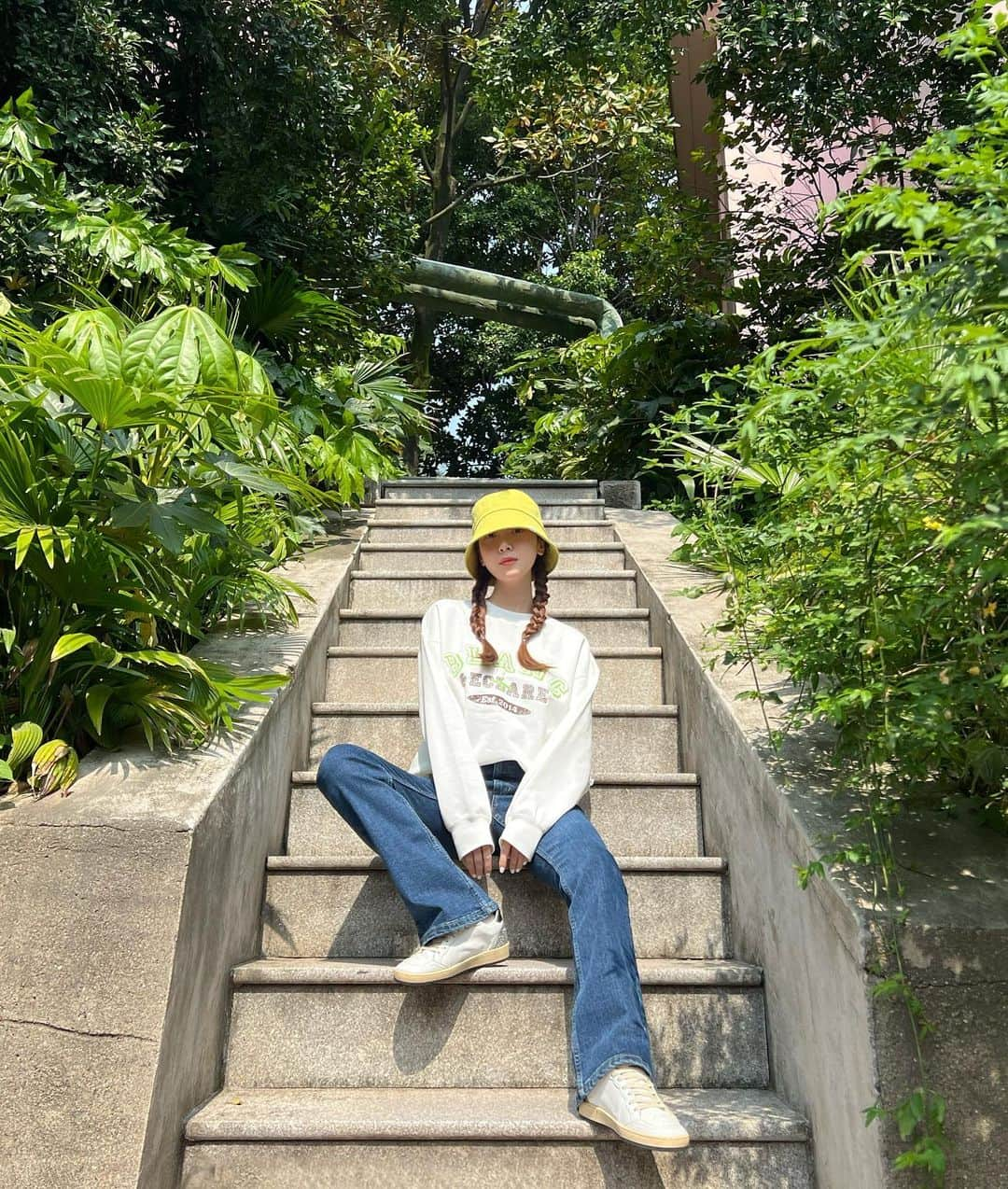 ジェシカ さんのインスタグラム写真 - (ジェシカ Instagram)「Here comes the sun☀️🌿➗」4月15日 17時08分 - jessica.syj