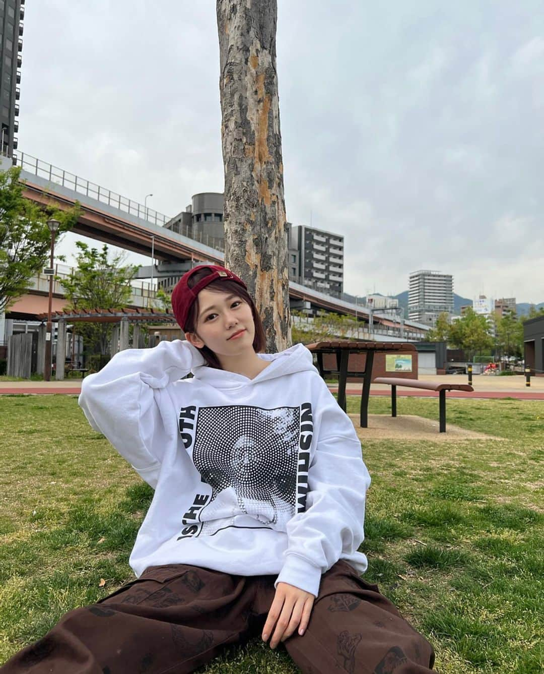 川口葵さんのインスタグラム写真 - (川口葵Instagram)「.  POPUPでは沢山の方とお話しできて嬉しかったです🫶🏻💐 ありがとうございました^ ^ 久しぶりに関西に帰って過ごせました🐶  #あおいのふく」4月19日 21時18分 - kawaguchiaoi_1126