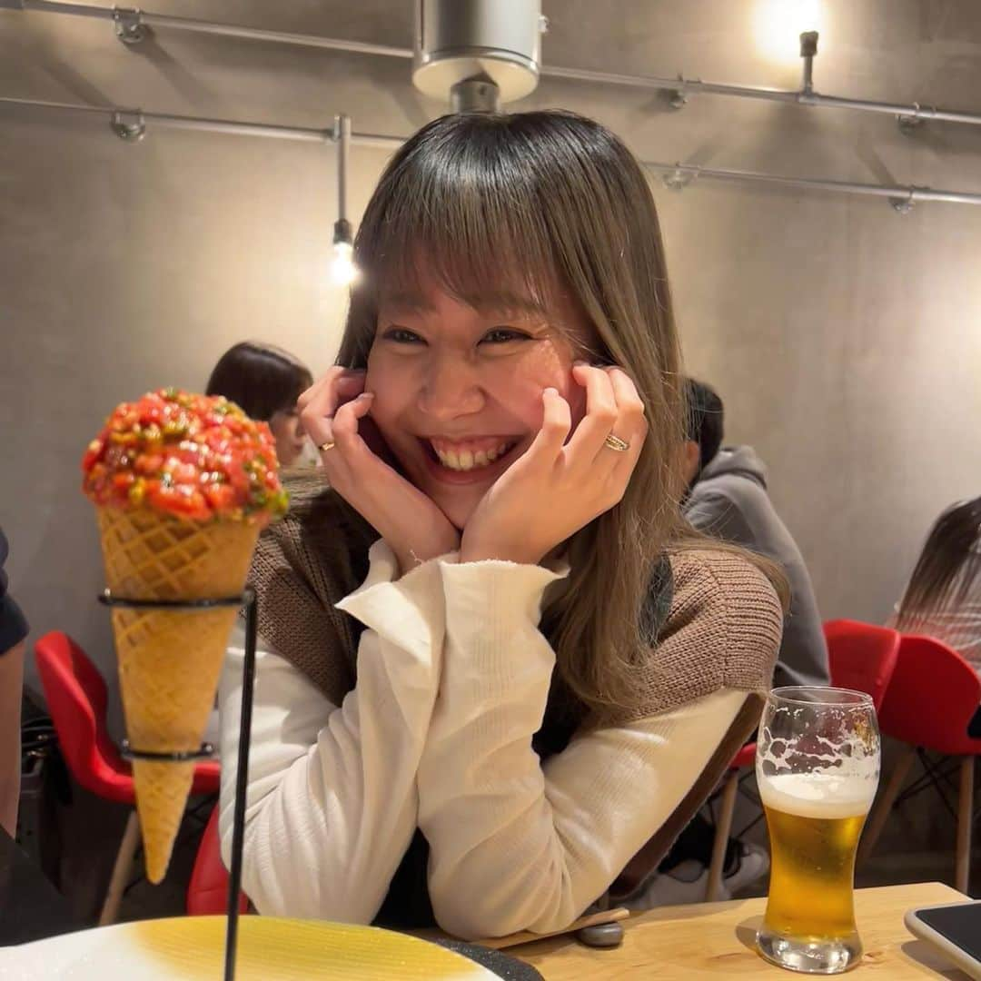 門脇佳奈子さんのインスタグラム写真 - (門脇佳奈子Instagram)「ニヤケすぎ😂 @tannana.yamada と焼肉してきました🥰 * #ヒロキヤ  #ヒロキヤ恵比寿  ビールと共に幸せなひとときを過ごしました🥰 * あと大好きなダイヤメの焼酎と❤️」4月20日 23時47分 - kanakoofficial