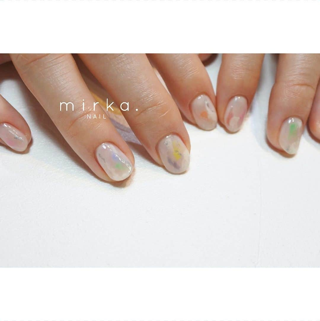 mirka. NAIL(ミルカネイル)さんのインスタグラム写真 - (mirka. NAIL(ミルカネイル)Instagram)「⁡ ⁡ メンバーカラーをいれて さりげなくLIVEネイル ‼︎ ⁡ ⁡ ………………………………………………………… ⁡ ご予約、お問い合わせは LINE ID⇒ @mirka.nail (@含む)まで。 ⁡ ご新規様はハイライトの「ご案内」と「ご予約方法」を必ずお読みいただいてからご予約くださいますようお願いいたします。 空き状況はや詳細はLINEの投稿からご確認ください。 ⁡ 感染予防対策をしっかり行ったうえでお客様をお迎えしております。 ⁡ 〈感染予防の取り組み〉と〈お客様へのお願い〉を ハイライトにてまとめておりますので、ご確認くださいませ◯ ⁡ ⁡ ⁡ #mirkanail#nails#nail#nailart#naildesign #ショートネイル#ネイルアート#ネイルデザイン#ネイル#大人ネイル#シンプルネイル#オフィスネイル#ニュアンスネイル#ナチュラルネイル#カジュアルネイル#ショートネイルデザイン #プライベートサロン#プライベートネイルサロン#東京ネイルサロン#東京ネイル#江東区ネイルサロン #ジャニーズwestネイル」4月21日 11時44分 - mirka.nail