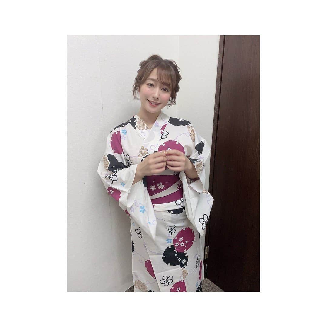 白石茉莉奈さんのインスタグラム写真 - (白石茉莉奈Instagram)「ストーリーの反響がびっくりするくらいあったのでフィードにも載せとく🏮👘🎆  毎年新しい浴衣買うし、なんならこの世で1番好きなのドレスより浴衣かもってくらい和服好きなんですけど  こちらの浴衣はインテックさんから6月末に発売される7枚目のイメージDVDに収録されます💓  お楽しみに〜〜🤭✨」4月21日 12時40分 - marina_shiraishi_official