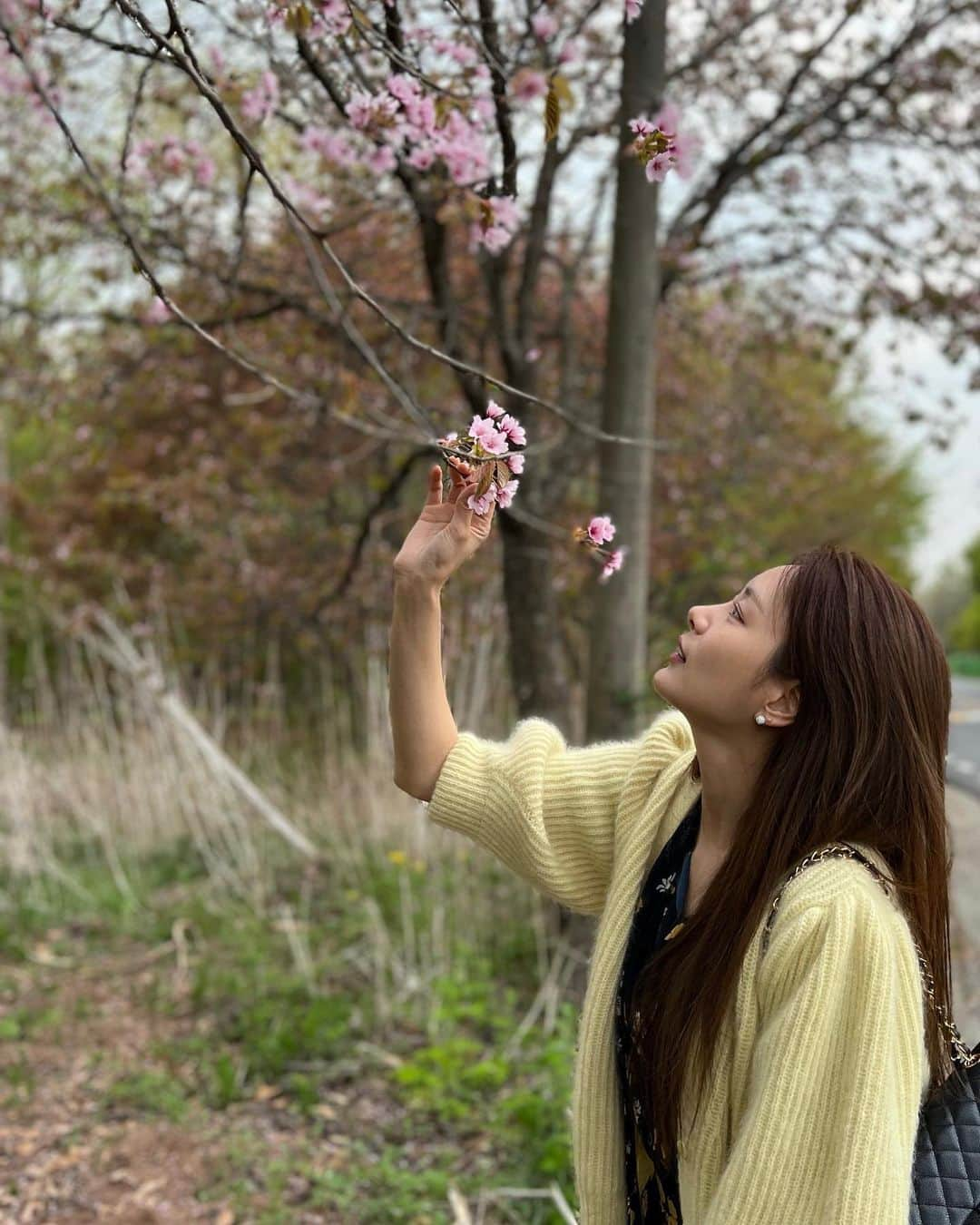 ソン・ダウンさんのインスタグラム写真 - (ソン・ダウンInstagram)「올해도 이 곳에서🌸」4月21日 20時04分 - da.eun.da.eun