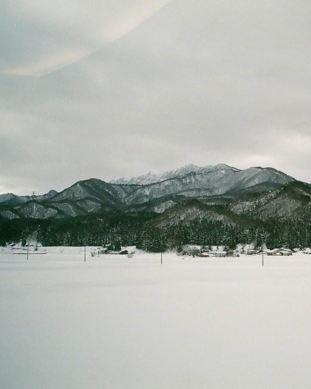 森田望智さんのインスタグラム写真 - (森田望智Instagram)「『雪国』見てくださった皆様、ありがとうございました⛄️ #雪国 #offshot」4月21日 21時00分 - misatomorita_official