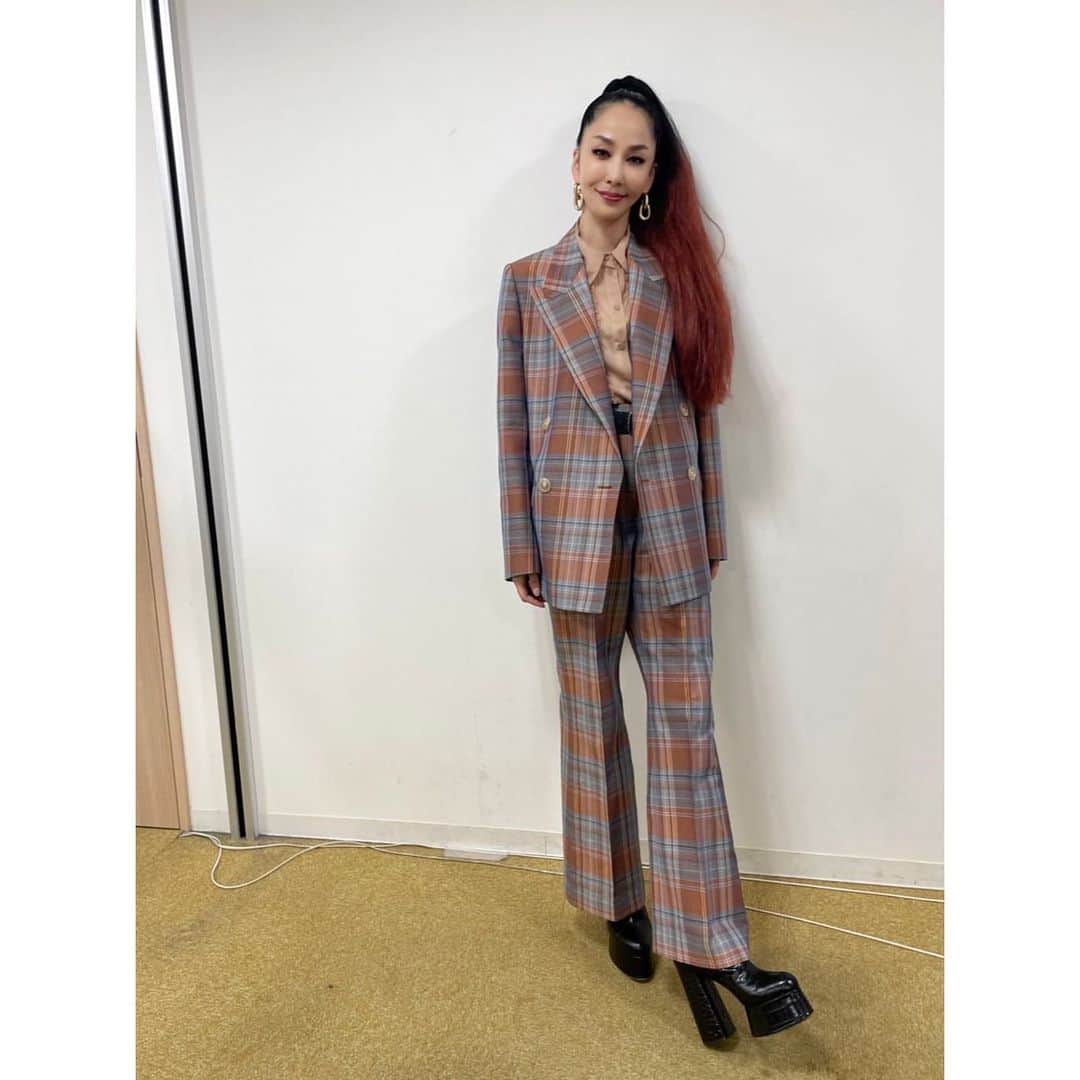 中島美嘉さんのインスタグラム写真 - (中島美嘉Instagram)「. 楽しかった！ ありがとう ございました！  #福岡キャナルシティ博多 #fm福岡  @acnestudios @pacorabanne」4月23日 21時44分 - mikanakashima_official