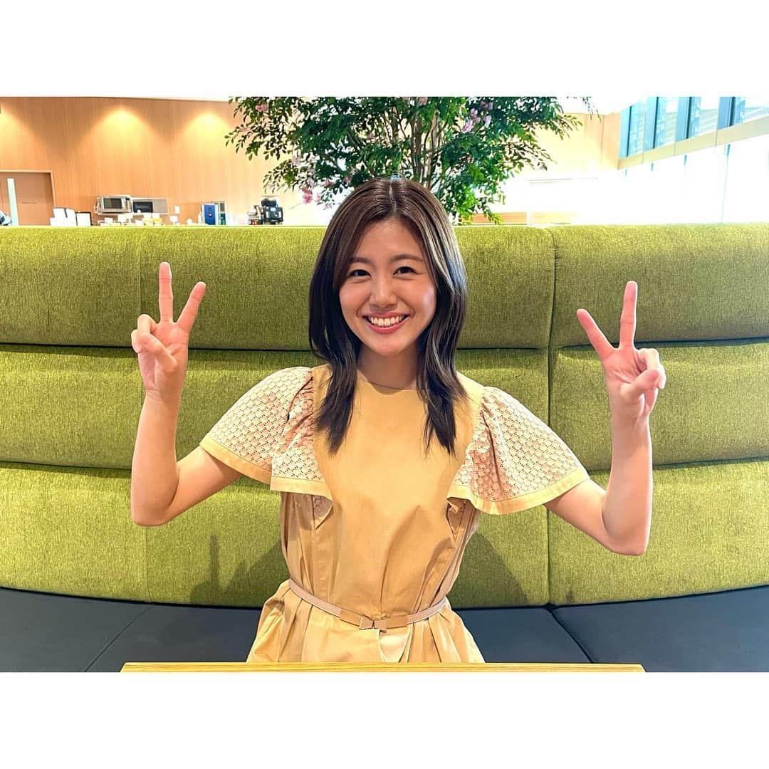 澤口実歩さんのインスタグラム写真 - (澤口実歩Instagram)「昨日はミヤネ屋4000回目の放送でした！ いつもご覧くださっている視聴者の皆様に感謝しております✨ ありがとうございます。  一日一日、大切に頑張ります☺️  #ミヤネ屋 #アナウンサー #4000 #放送 #16年 #ytv #関西 #大阪 #アナウンサー衣装」4月26日 19時51分 - miho_sawaguchi