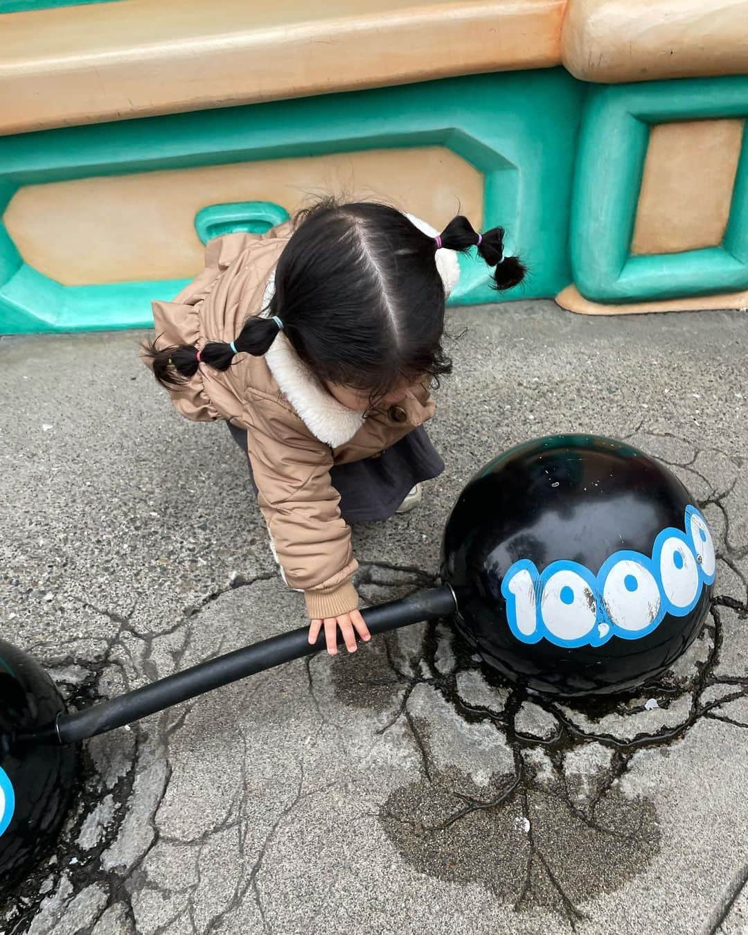 加藤美佳さんのインスタグラム写真 - (加藤美佳Instagram)「やっぱり楽しいディズニー🤭❤️‍🔥 子供達と一緒にハードめな乗り物乗るのが楽しみ🫶🏽笑」4月27日 20時12分 - katomika1212
