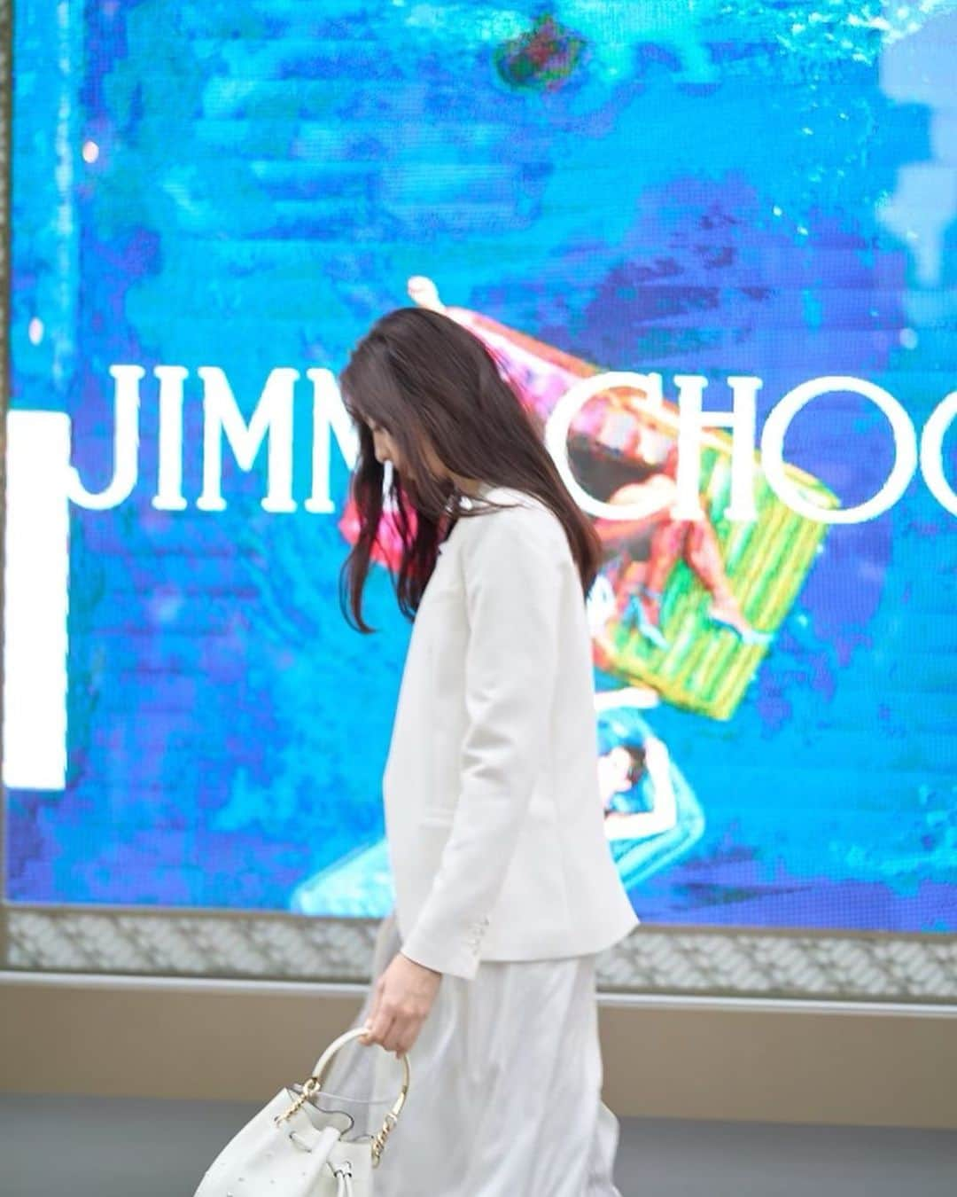 中条あやみさんのインスタグラム写真 - (中条あやみInstagram)「4／28からオープンのJimmy Choo表参道店に遊びに行ってきました🤍💛  シューズも　カスタマイズできるBON BON STARも可愛かった〜  ELLE JAPAN ✖︎ Jimmy Choo @ellejapan @jimmychoo   もみてね😚⭐️  Elle Japan Photo：KODAI IKEMITSU/be natural Styling：MAI SAKAI　 Hair：KOTARO/sense of humour Makeup：FUSAKO/ota office」4月28日 11時15分 - nakajo_ayami