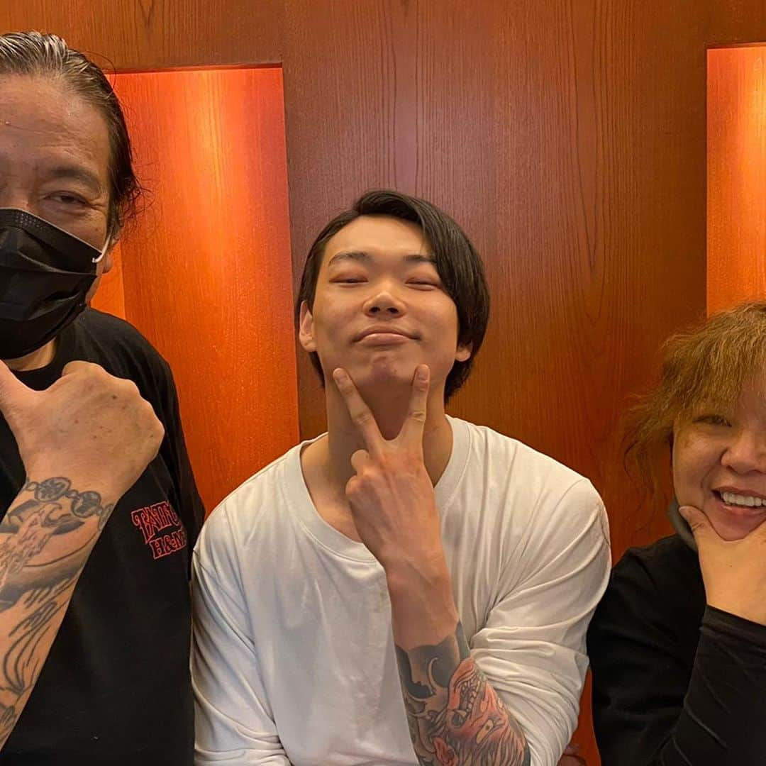 笠松将さんのインスタグラム写真 - (笠松将Instagram)「Let’s watch @tokyovicehbomax the final episode with CHIHARAKAI👹👹👹👹👹 @hbomax  my bro @_fumiyakimura_」4月28日 18時57分 - show_kasamatsu_official