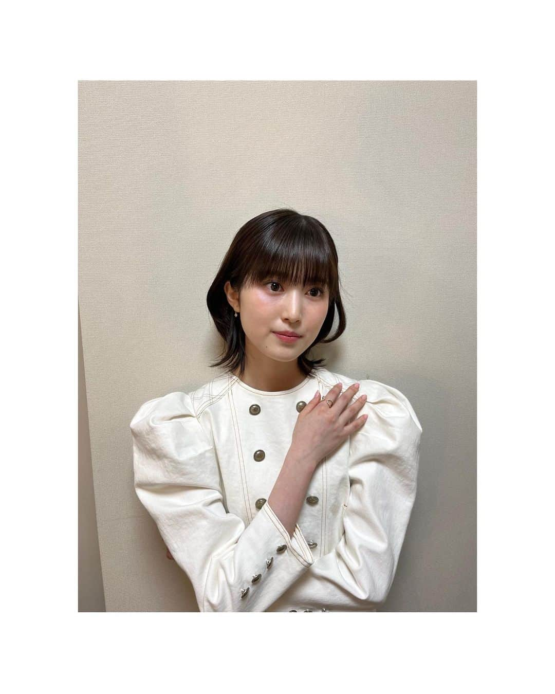 福本莉子さんのインスタグラム写真 - (福本莉子Instagram)「⁡ ⁡ 映画「20歳のソウル」 完成披露試写会でした！！ ⁡ 市船吹奏楽部の演奏、裏から観てましたが圧巻でしたありがとうございました！ ⁡ 衣装タグ付けしてます✨」4月28日 21時32分 - riko_fukumoto_