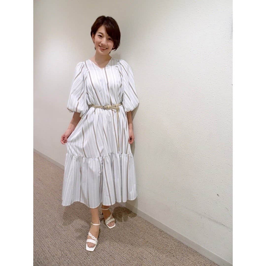 佐藤美希さんのインスタグラム写真 - (佐藤美希Instagram)「テレビ東京「よじごじDays」をご覧いただいた方ありがとうございました！ サイクリング旅第5弾は霞ヶ浦🚲 ⁡ 5回目にして雨も降らず完璧ゴールを果たしました！ 今回はスムーズに？周れたかな？ サイクリングコースもほぼ平坦で走りやすかったので、ぜひGW中気分転換にサイクリングしてみてくださいね☺️ ⁡ ⁡ サイクリングロケ衣装 シャツ→ @vannie__u  パンツ→ @holiday_pr  ⁡ スタジオ衣装 ワンピース→ @labelleetude_official  サンダル→ @randa_pic  ⁡ #よじごじDays #サイクリング #サイクリング旅 #霞ヶ浦 #土浦 #4回中3回土砂降り #てるぼう #ありがとう🥹 #雨女説なくなったかな #25kmのコース #寄り道したので #30km以上走りました #さつまいもスイーツ #絶品 #GWはサイクリング旅オススメです」4月29日 19時09分 - satomiki0626