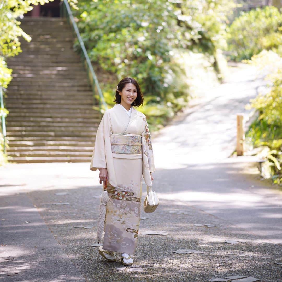坂元美香さんのインスタグラム写真 - (坂元美香Instagram)「おはよー  今日はすごく良いお天気！☀️ 午前中だけちょっと仕事行ってきます！  では良い一日を〜！  kimono&hairmake @ensemble_kamakura_kimono  photography  @photogragon」4月30日 9時23分 - mika_saka