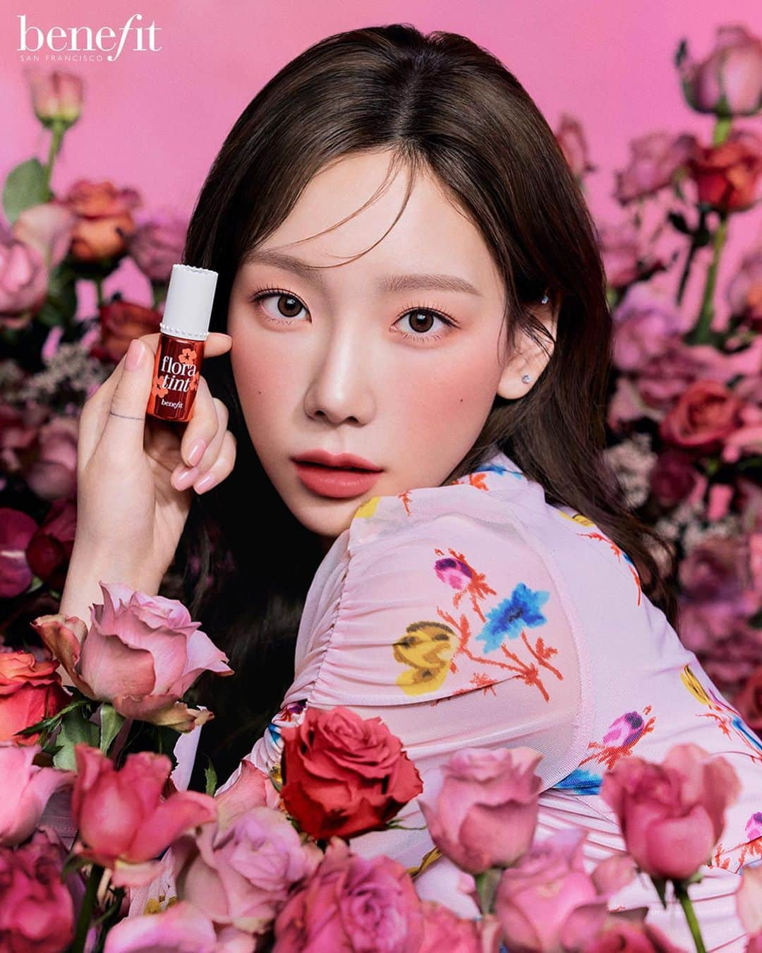 テヨン さんのインスタグラム写真 - (テヨン Instagram)「✧NEW✧ 🥀flora tint🥀 @benefitcosmeticskorea  @benefitcosmetics」4月30日 13時22分 - taeyeon_ss